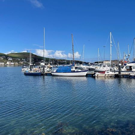 キャンベルタウンHarbour Viewアパートメント エクステリア 写真